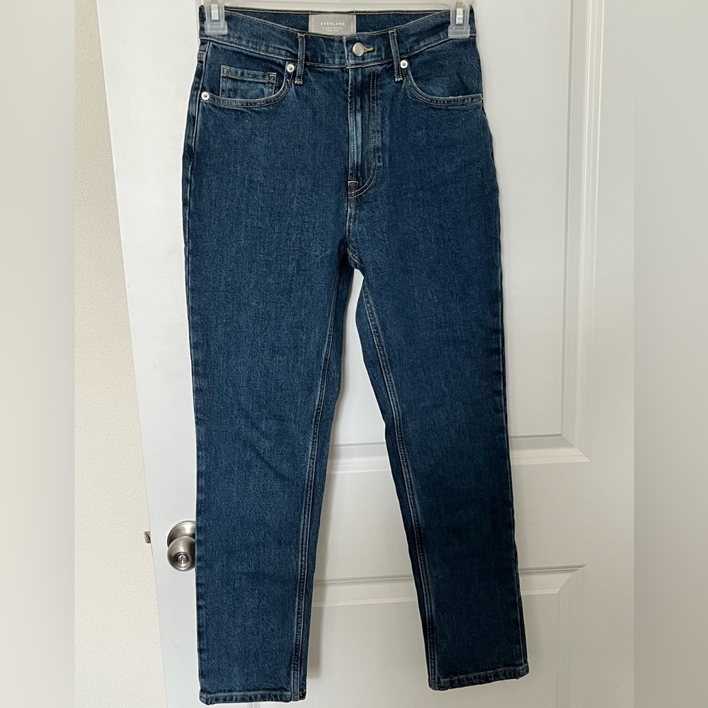 Everlane Original Cheeky Jean — Straight Leg Medium Wash Jeans